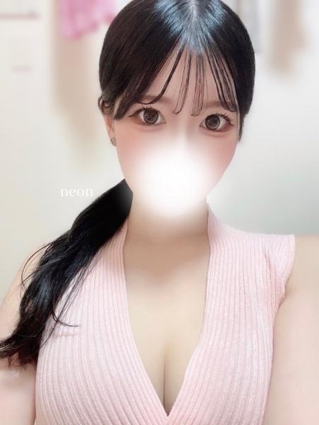 月雫（ねおん）