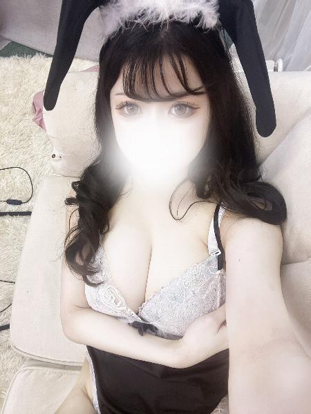 魅音